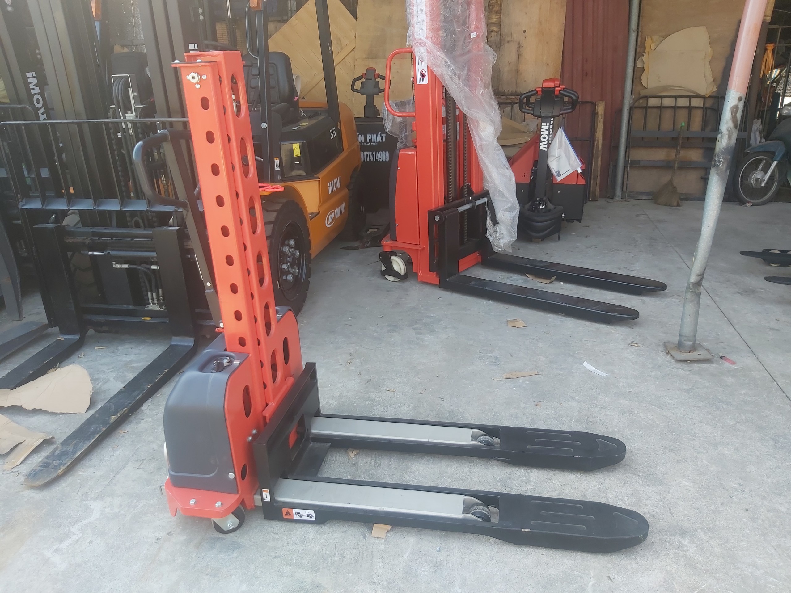 iMOW pallet truck 1.5 tons